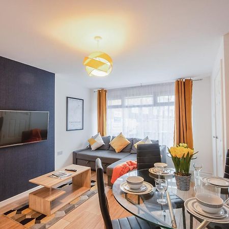 City Centre-Free Parking-2Mins From Station Кэнтербари Экстерьер фото